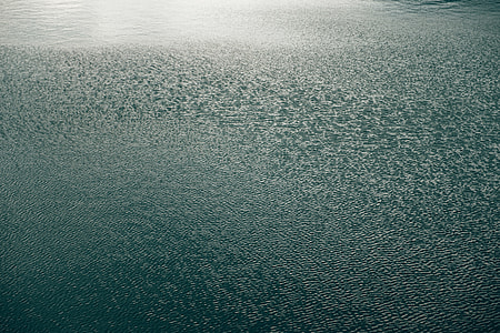 photo of rain drops thumbnail