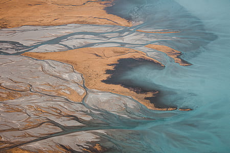 sea waves through an island thumbnail