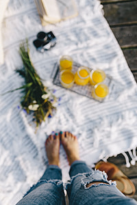 Picnic at the lakeshore thumbnail