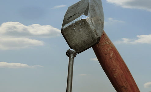 brown and gray hammer thumbnail