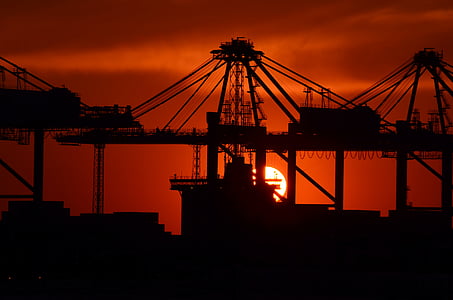 silhouette photo of bridge thumbnail