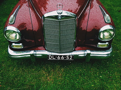 red Mercedes-Benz car thumbnail
