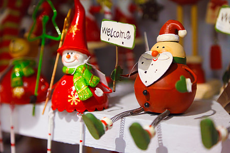 Santa Claus and snowman figurines thumbnail