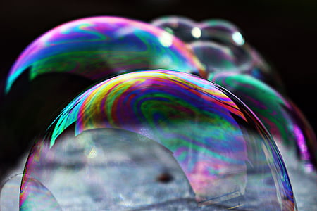 closeup photo of bubbles thumbnail