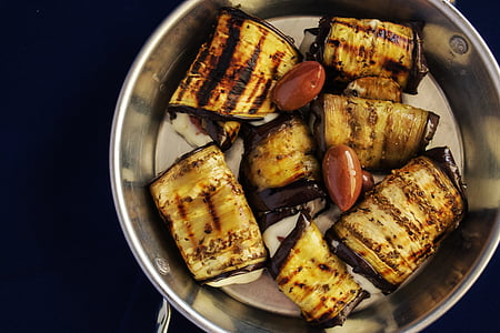 fried egg plant thumbnail