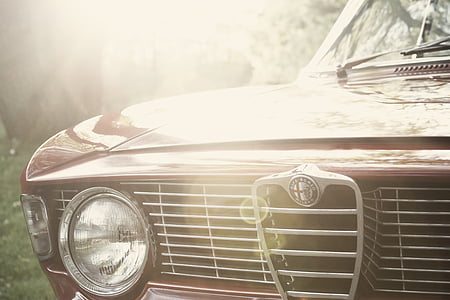 close-up photo of classic red ALFA ROMEO car thumbnail