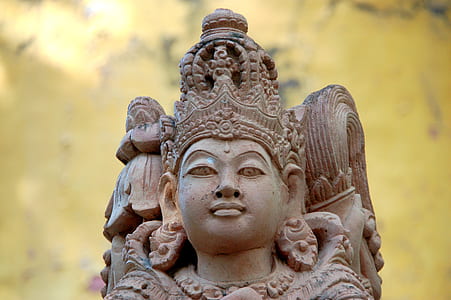 close-up photography of Hindu deity statue thumbnail