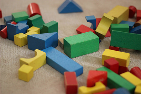 shallow focus photography of assorted color toy blocks thumbnail