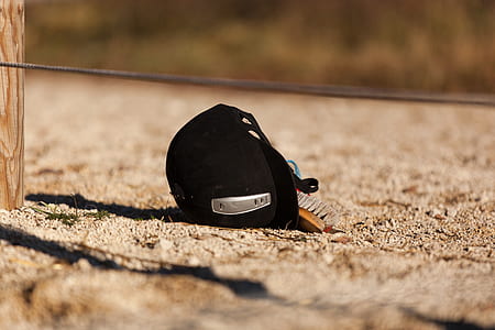 black cap on surface thumbnail