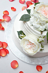 double layered cake thumbnail