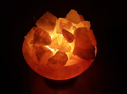 turned-on Himalayan salt lamp thumbnail