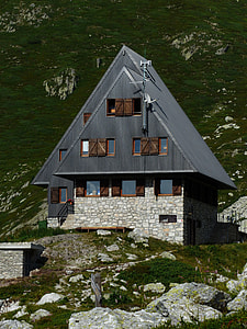 Rifugio Garelli, Alpine Hut thumbnail
