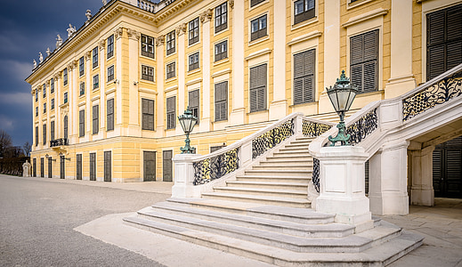 yellow building thumbnail