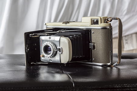 Vintage Camera thumbnail