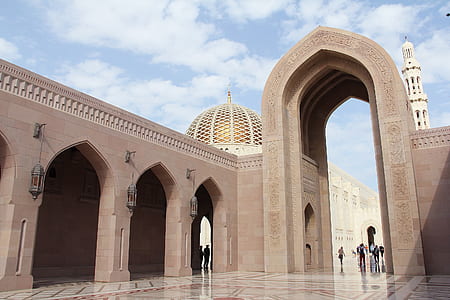 white mosque thumbnail