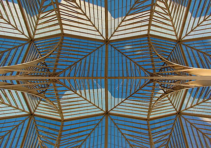 worm'seye view photography of building thumbnail