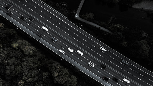 white cars illustration thumbnail