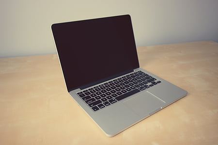 MacBook Pro thumbnail