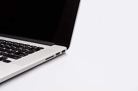 turned-off MacBook Pro thumbnail
