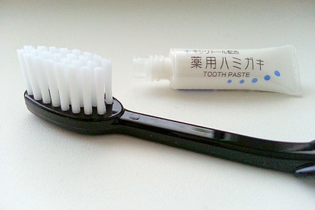 black toothbrush and toothpaste softube thumbnail