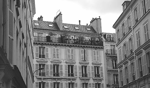 grayscale photography of building thumbnail