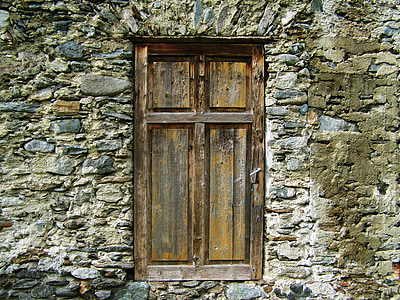 brown wooden 4-panel door thumbnail