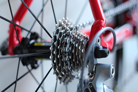 selective focus photography of bike sprocket thumbnail