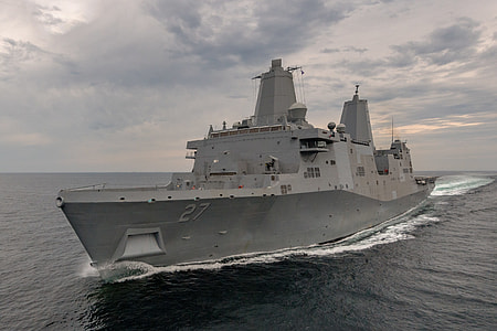 Uss Portland, Lpd 27 thumbnail