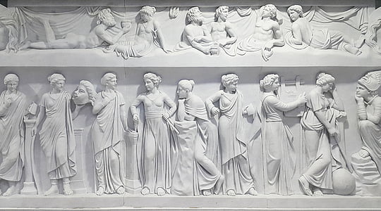 white mural thumbnail