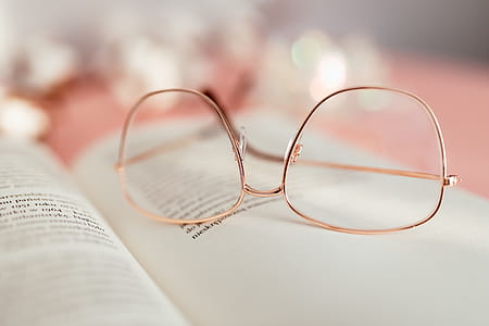 Open book on a pink background thumbnail