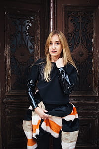 Portrait of young woman on the street thumbnail
