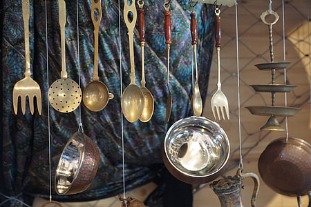 assorted kitchen tools thumbnail