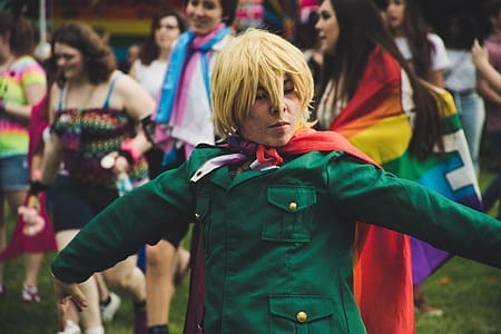 Photo of Person Wearing Wig thumbnail