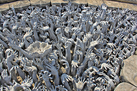 hand statuette thumbnail