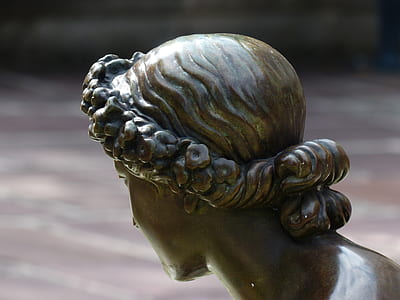 macro shot of human statue thumbnail