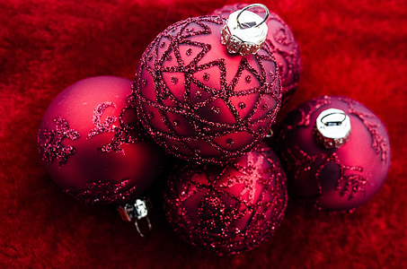 close shot of five red ornaments thumbnail