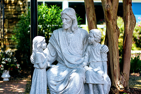 Jesus Christ statue thumbnail