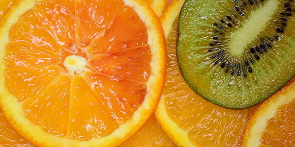 orange and kiwi fruits thumbnail