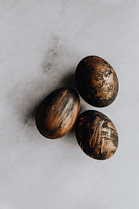 Golden easter eggs from above thumbnail