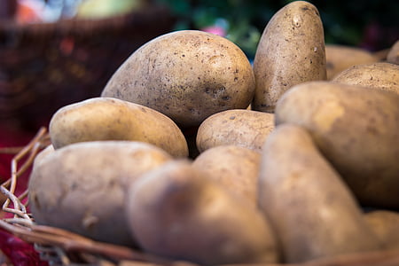 basket of potatoes thumbnail