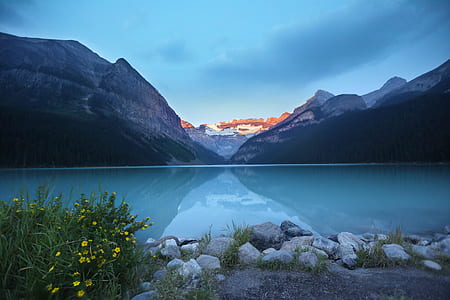 panoramic photography of mountain range thumbnail
