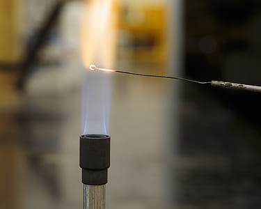Flaming a microbiology wire loop using asepting technique thumbnail