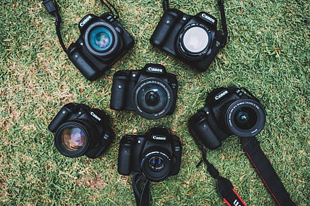 DSLR Cameras thumbnail