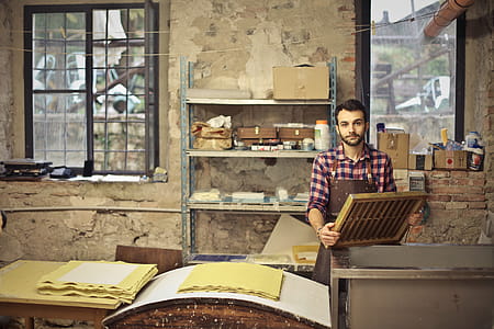 Young Bearded Man Working In Paper Mill In Toscolano-Maderno thumbnail