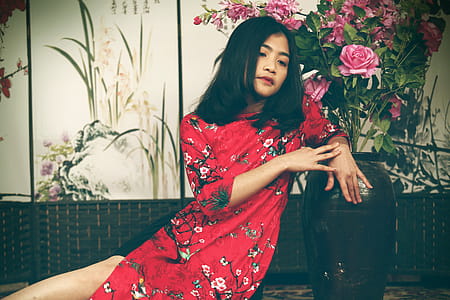 Woman Wearing Red and White Floral Crew-neck Short-sleeved Dress thumbnail