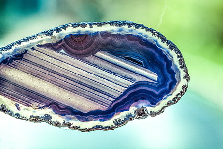 blue and grey geode stone in selective-focus photography thumbnail
