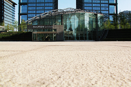 Tsinghua Science Park, Lou thumbnail
