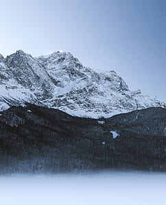 snow covered mountain thumbnail