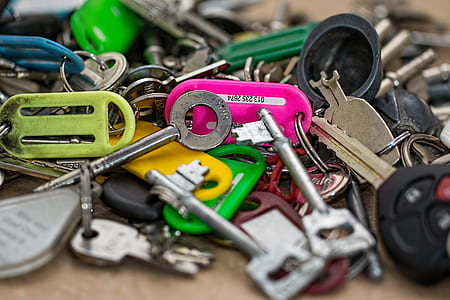 selective focus photography of keys thumbnail
