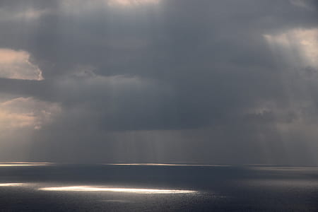 storm, rain, ocean, sun ray thumbnail